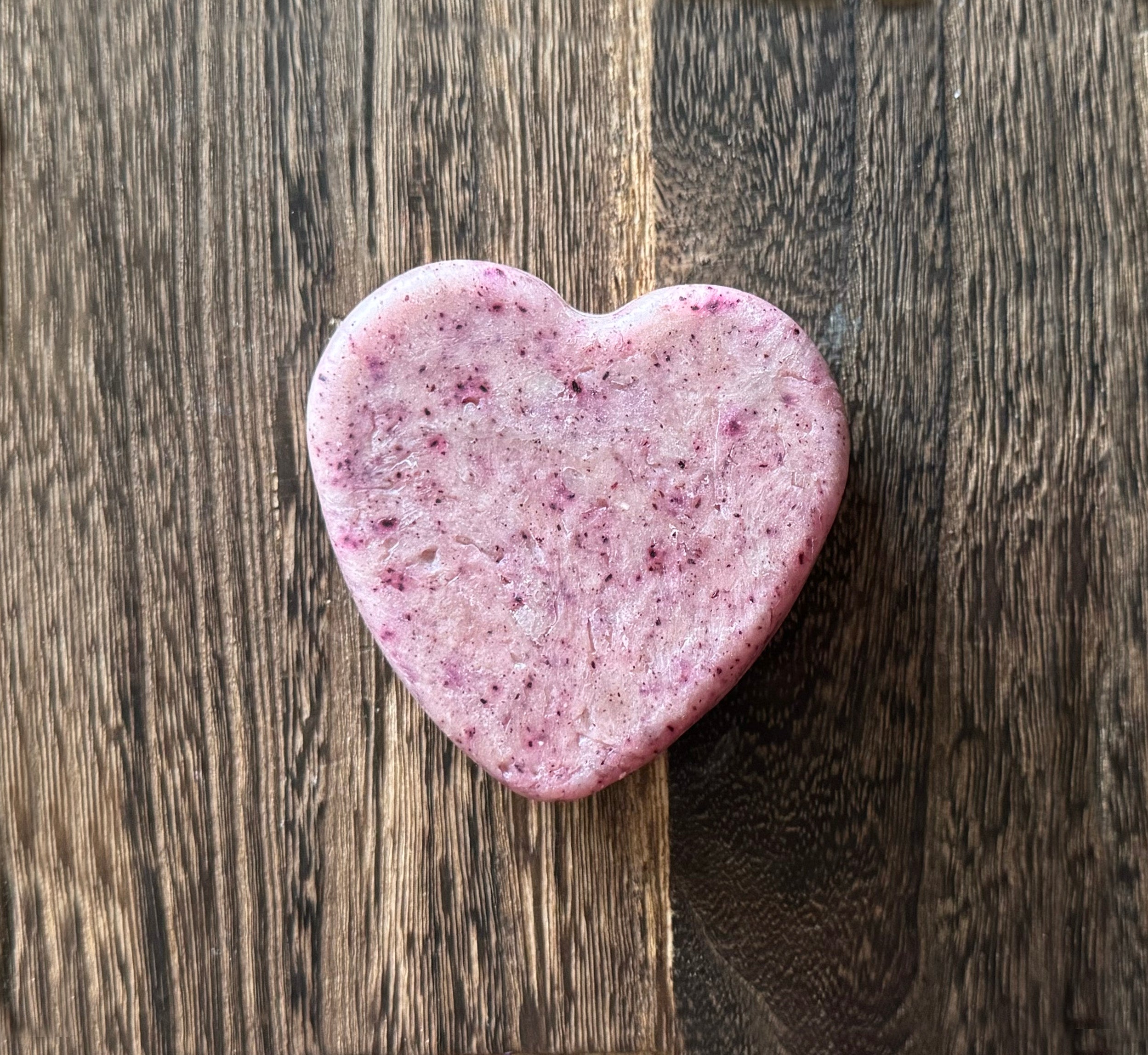 AO - Hibiscus Hair Shampoo Bar - (Hibiscus Scented) / All Hair Types (Luxury)