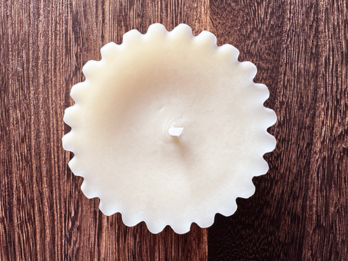 AO Floating Flower Candle - Bamboo Showers (Scent) / Natural Colour