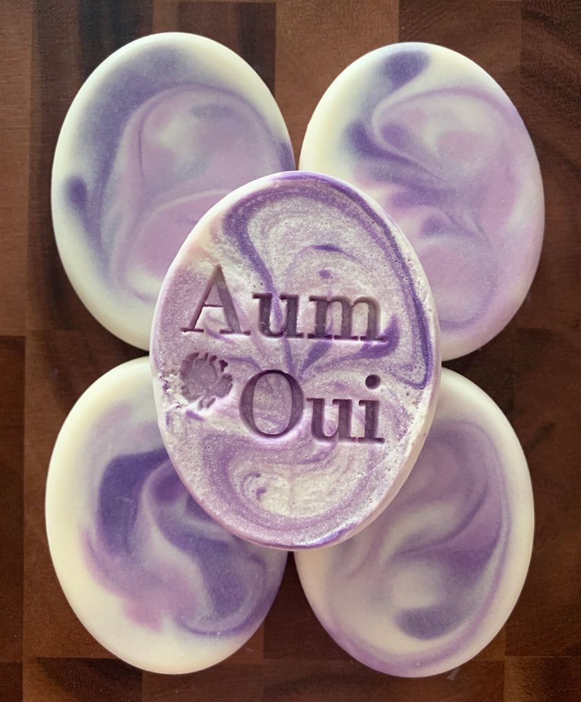 Artisan Soap Bar - Fresh Lavender (Basique), Oval